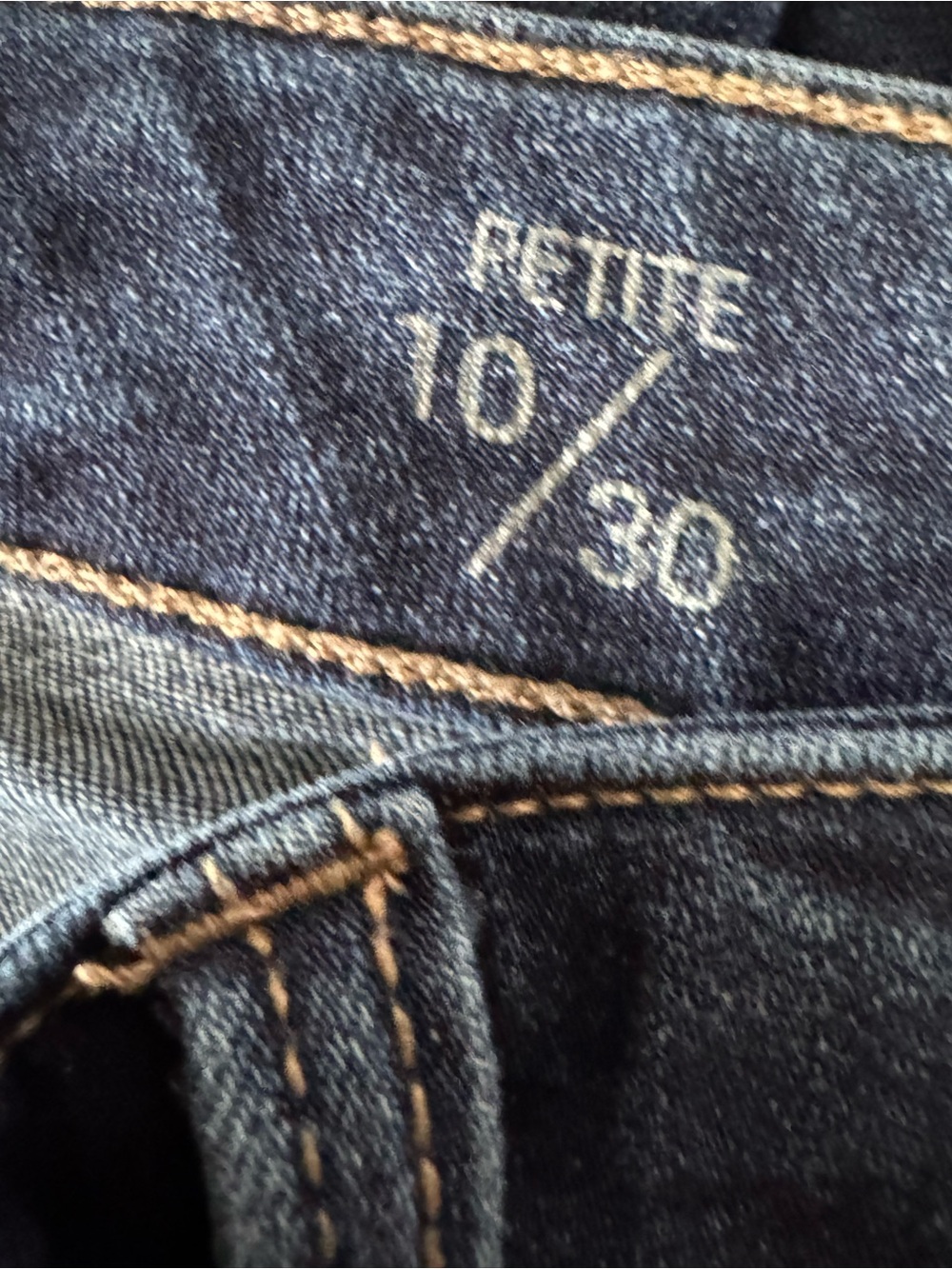 Liverpool Women’s Cropped Jeans in Medium Blue with Cuff - Picture 6 of 7